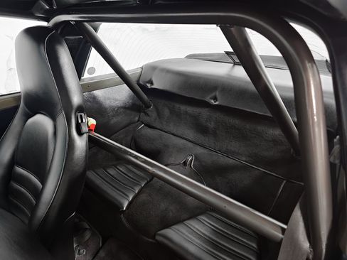 Used 1987 Porsche 911 Carrera RWD image 42