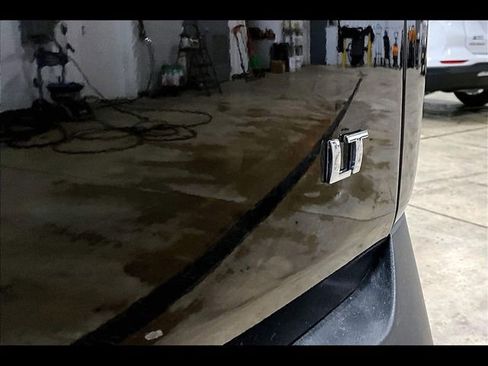 Used 2019 Chevrolet Traverse LT image 21