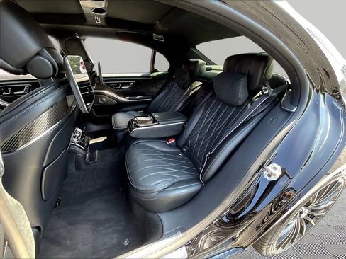 Used 2024 Mercedes-Benz S 63 AMG S image 24