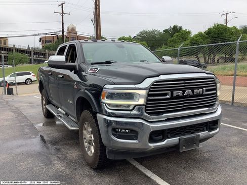 Used 2021 RAM 2500 Laramie AWD/4WD image 4
