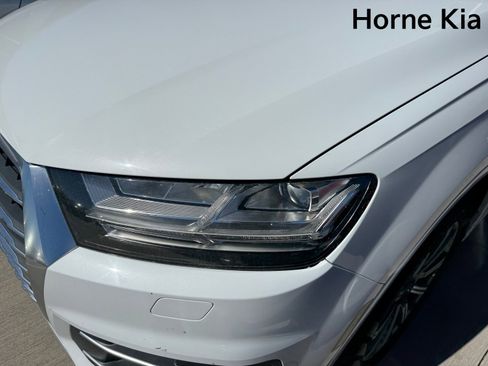 Used 2017 Audi Q7 3.0T Prestige image 6