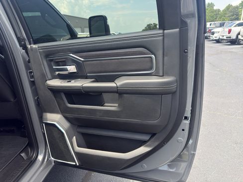 Used 2025 RAM 2500 Laramie w/ Night Edition AWD/4WD image 13