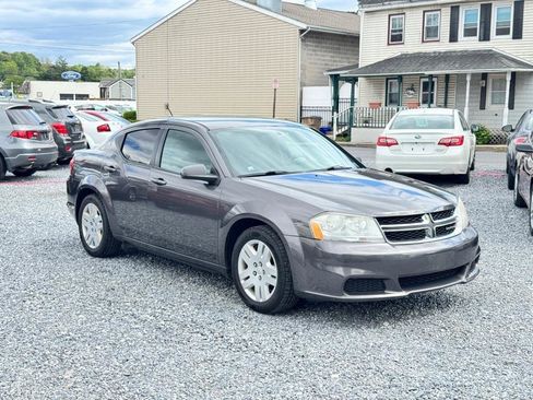 Used 2014 Dodge Avenger SE FWD image 3