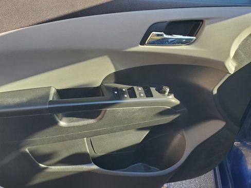 Used 2013 Chevrolet Sonic LT image 12