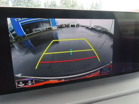 Used 2020 Lexus RX 350L Premium w/ Premium Package image 26