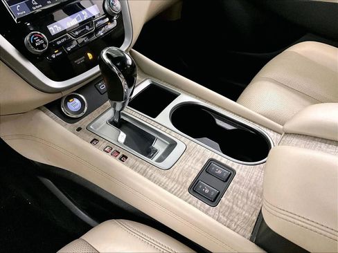 Used 2020 Nissan Murano SL w/ Cargo Package image 16