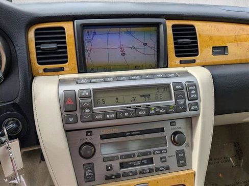 Used 2004 Lexus SC 430 Convertible RWD image 14