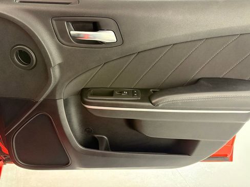 Used 2021 Dodge Charger SXT image 40