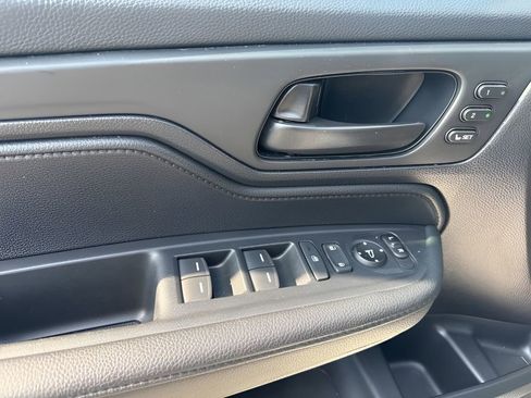 Used 2025 Honda Odyssey Sport-L image 28