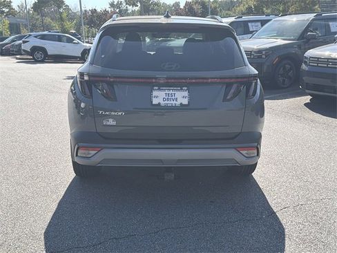 New 2026 Hyundai Tucson Limited image 6