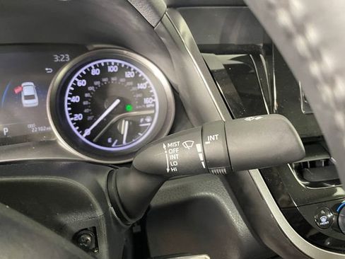 Used 2024 Toyota Camry SE w/ Cold Weather Package image 13