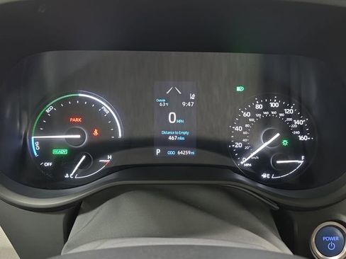 Used 2024 Toyota Sienna LE image 15