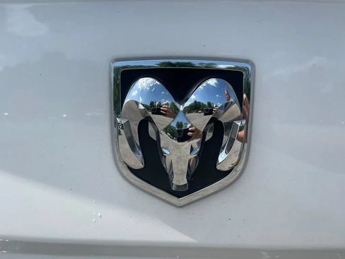 Used 2017 RAM 1500 Laramie w/ Convenience Group AWD/4WD image 12