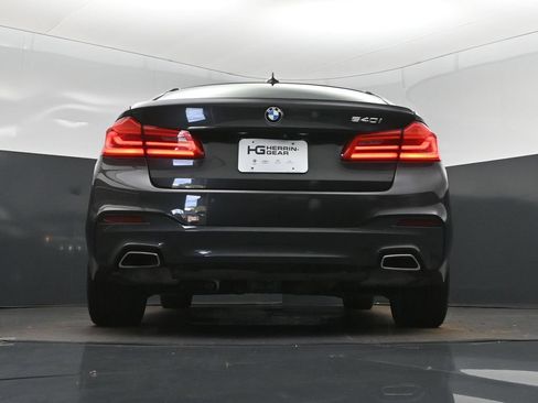 Used 2018 BMW 540i w/ M Sport Package RWD image 41