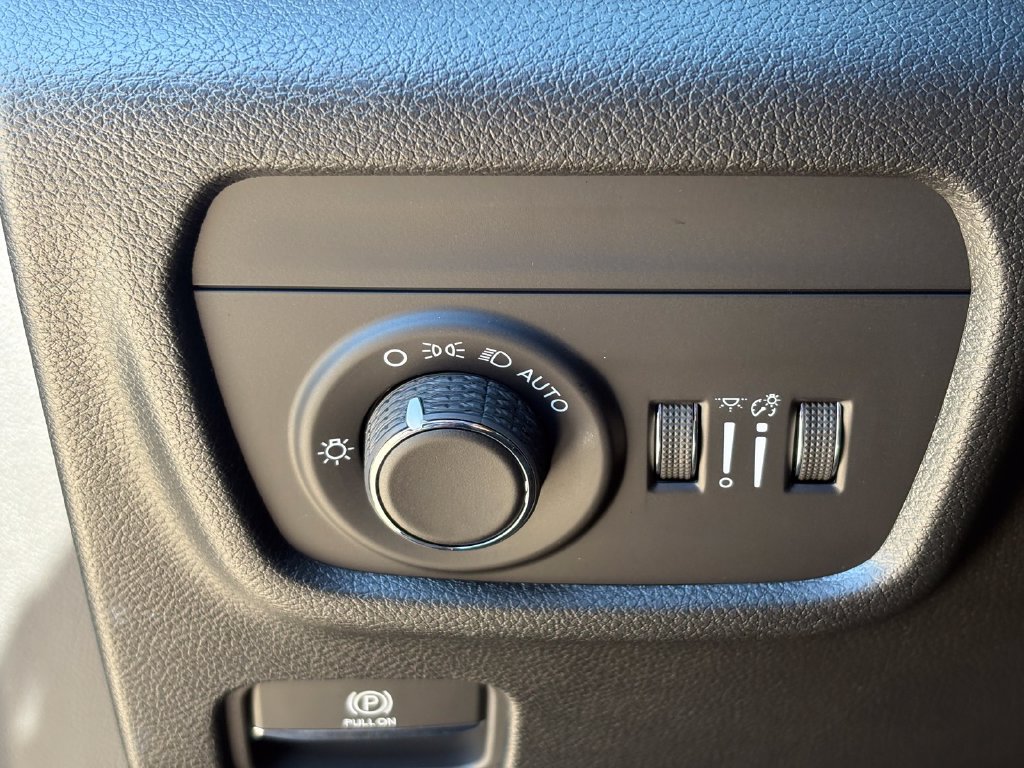New 2027 Jeep Grand Cherokee 4WD image 21