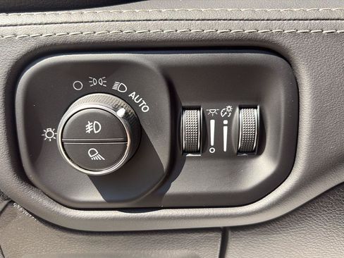 Used 2025 RAM 1500 RHO w/ RHO Level 1 Equipment Group AWD/4WD image 15