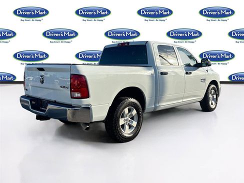 Used 2022 RAM 1500 Tradesman w/ Chrome Appearance Group image 8