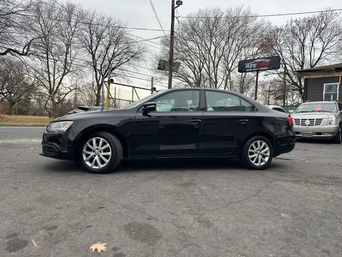 Used 2012 Volkswagen Jetta SE FWD image 6