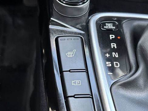 Used 2024 Kia Seltos X-Line AWD/4WD image 27