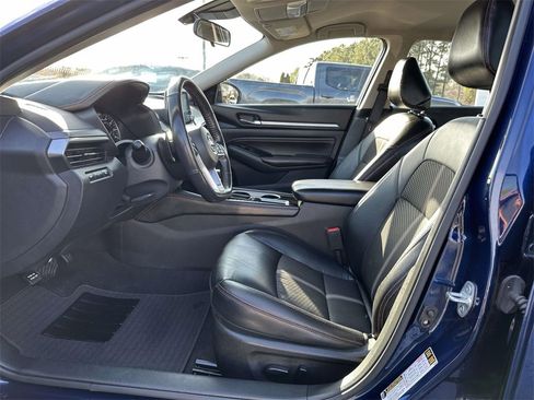 Used 2023 Nissan Altima 2.5 SR image 16