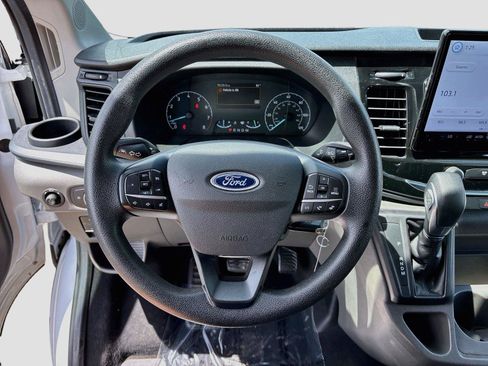 Used 2023 Ford Transit 350 XLT RWD image 11