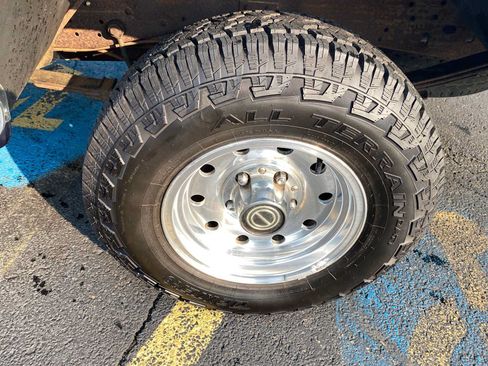 Used 1995 Ford F150 2WD Regular Cab image 33