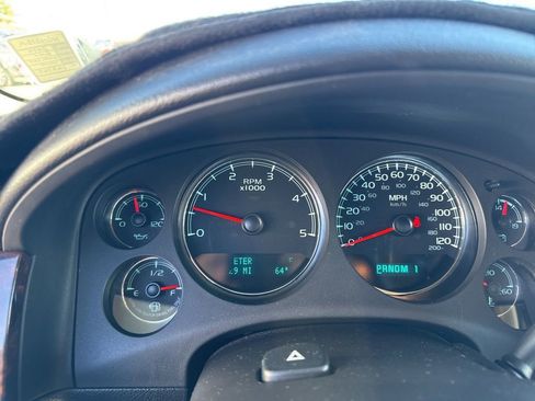 Used 2014 GMC Sierra 2500 Denali w/ Suspension Package, Off-Road image 14