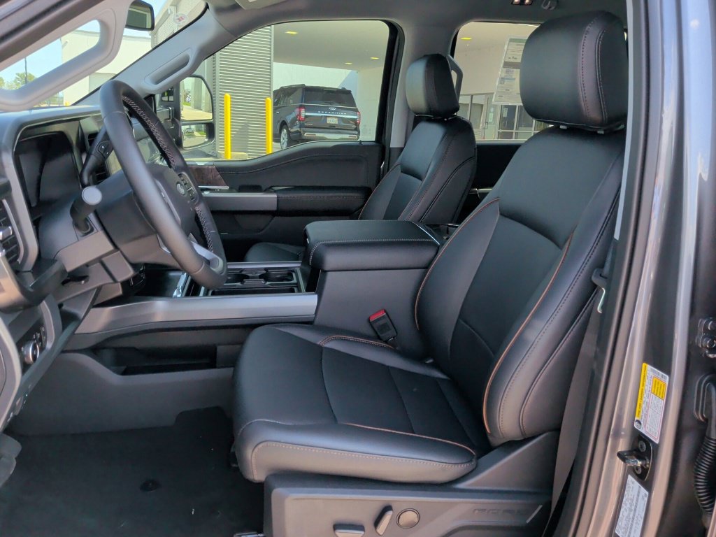 New 2027 Ford F350 Lariat w/ Lariat Premium Package AWD/4WD image 13