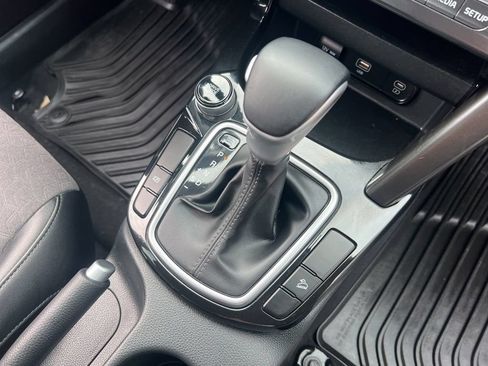 Certified 2024 Kia Seltos S FWD image 20