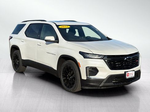 Used 2022 Chevrolet Traverse RS AWD/4WD image 3