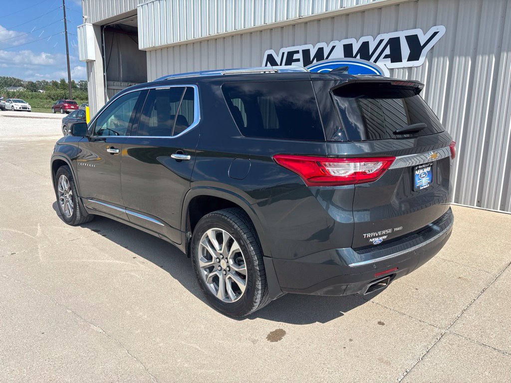 Used 2021 Chevrolet Traverse Premier AWD/4WD image 6