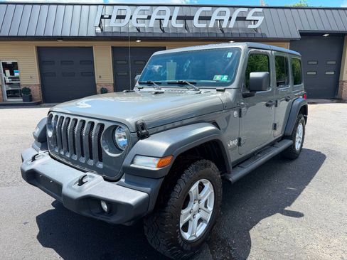 Used 2019 Jeep Wrangler Unlimited Sport S AWD/4WD image 46