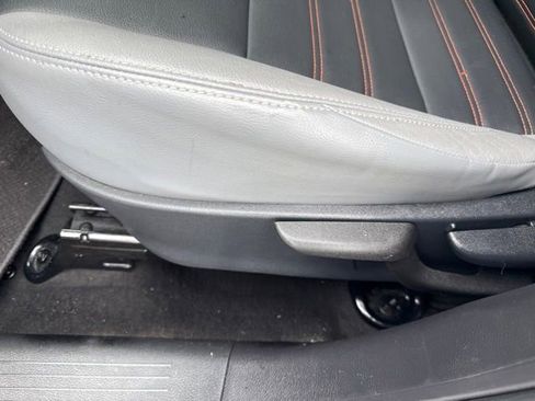 Used 2024 Nissan Kicks SR w/ SR Premium Package FWD image 14
