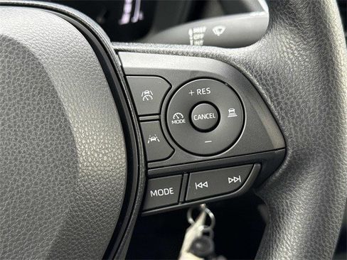 Used 2026 Toyota Corolla LE image 23