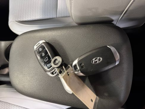 Used 2021 Hyundai Kona Ultimate w/ Cargo Package FWD image 27