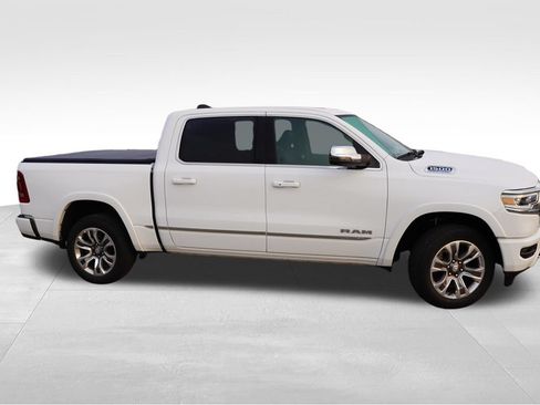 Used 2024 RAM 1500 Limited w/ Body Color Bumper Group AWD/4WD image 2