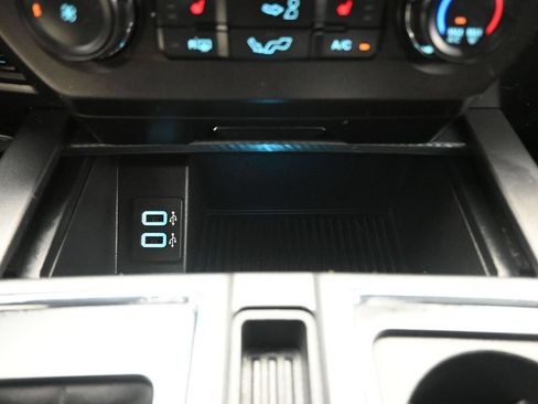 Used 2018 Ford F150 XLT w/ Equipment Group 302A Luxury AWD/4WD image 21