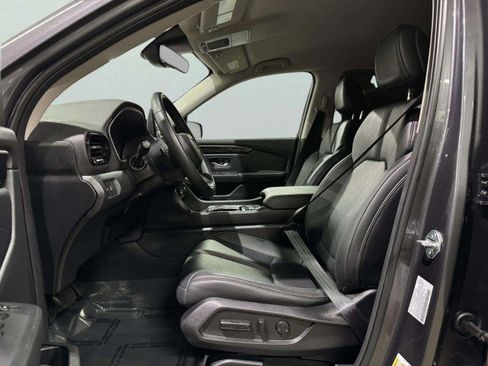 Used 2025 Honda Pilot EX-L image 25