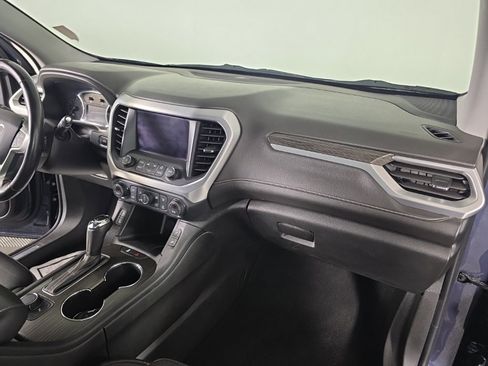 Used 2019 GMC Acadia SLT image 44