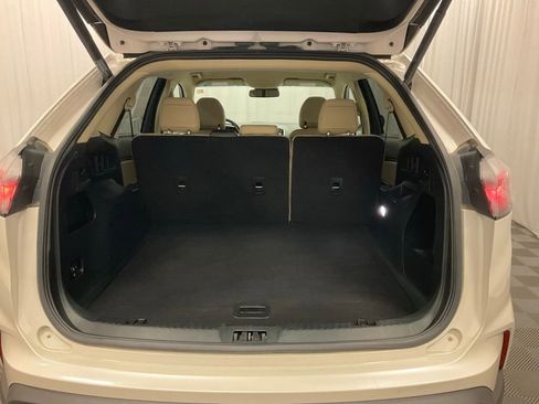 Used 2019 Ford Edge SEL w/ Equipment Group 201A AWD/4WD image 35
