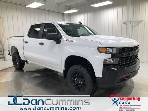 Used 2019 Chevrolet Silverado 1500 Custom Trail Boss w/ Infotainment Package AWD/4WD image 1