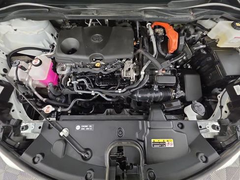 Used 2021 Toyota Sienna Platinum AWD/4WD image 49