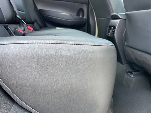 Used 2026 Toyota Corolla Cross XLE FWD image 34
