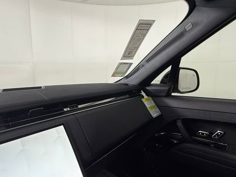 New 2026 Land Rover Range Rover Sport SE AWD/4WD image 12