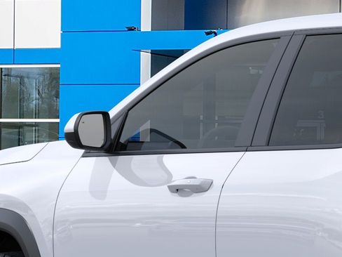 New 2027 Chevrolet Equinox LT FWD image 37