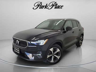 Used 2023 Volvo XC40 B4 Plus w/ Driver Assist Package