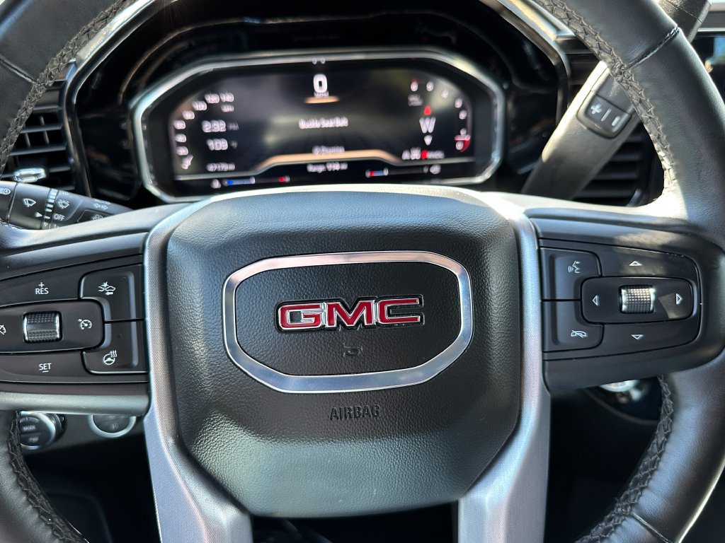 Used 2025 GMC Sierra 1500 SLT AWD/4WD image 23
