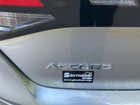 Used 2023 Honda Accord EX image 9