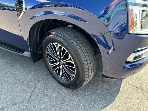 Certified 2025 Nissan Armada Platinum AWD/4WD image 9