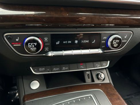 Used 2019 Audi Q5 2.0T Premium Plus w/ Premium Plus Package image 29